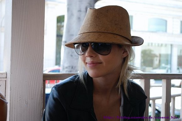 Claire Holt