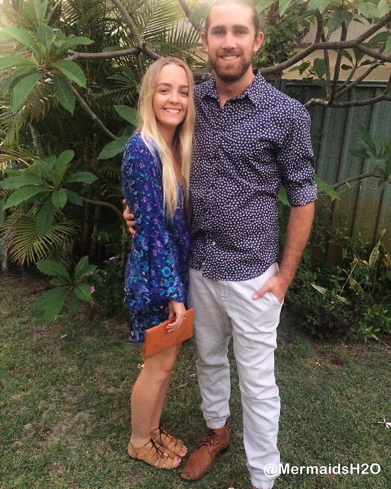 Cleo Massey con su novio Luke Dempsey