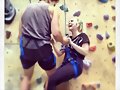 Amy Ruffle con su novio Lincoln Younes