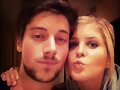 Amy Ruffle con su novio Lincoln Younes