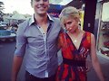 Amy Ruffle con su novio Lincoln Younes