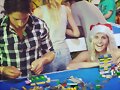 Amy Ruffle con su novio Lincoln Younes
