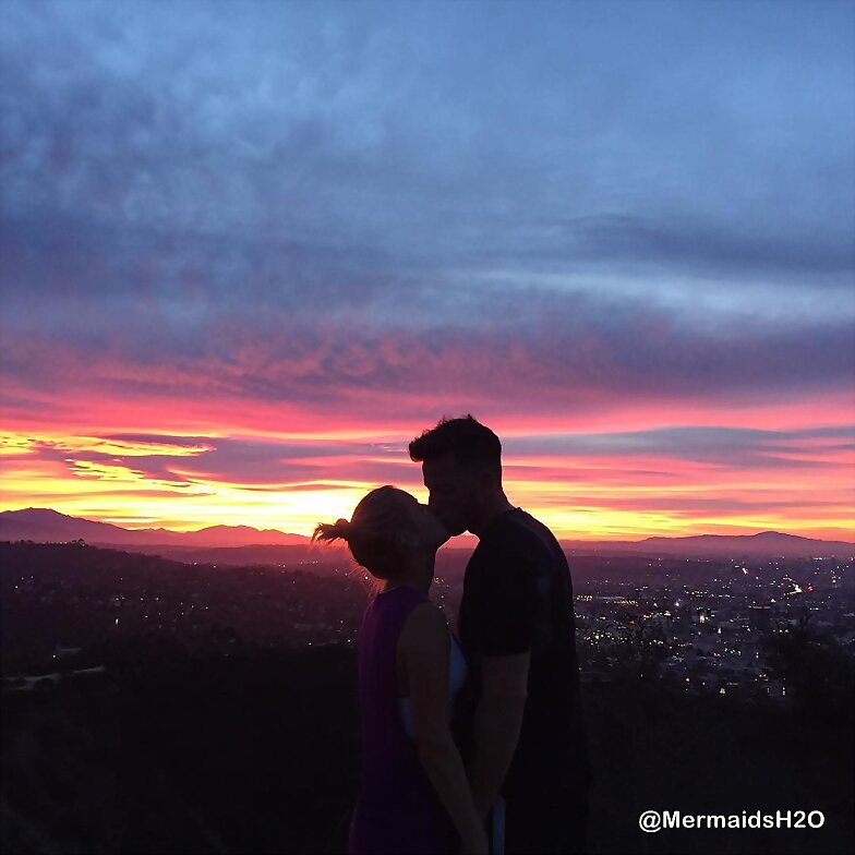 Claire Holt su prometido Matt Kaplan San Valentin
