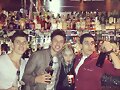 Amy Ruffle con su novio Lincoln Younes