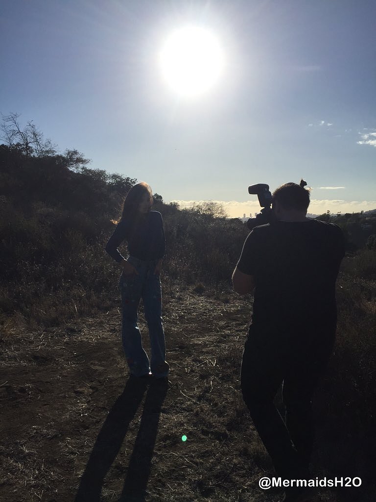 Allie Bertram photoshoot para Bellus Magazine 2015