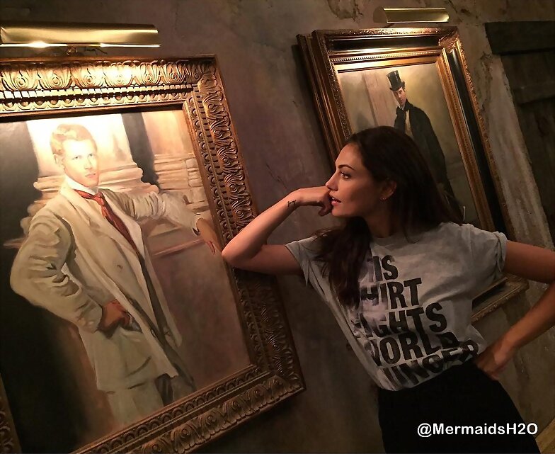 Behind the scenes Phoebe Tonkin en The Originals