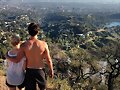 Amy Ruffle con su novio Lincoln Younes
