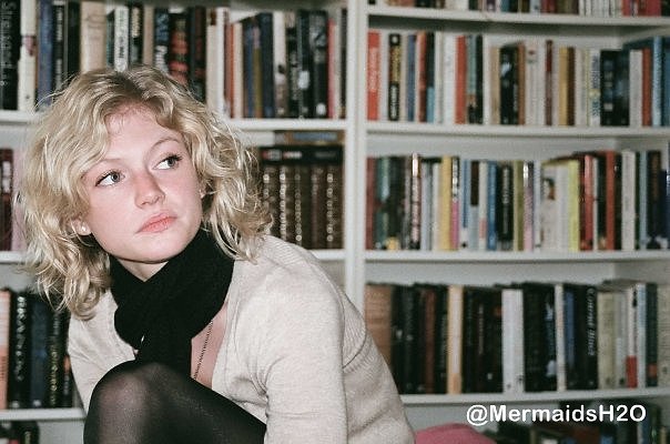 Cariba Heine - Splendour 35mm