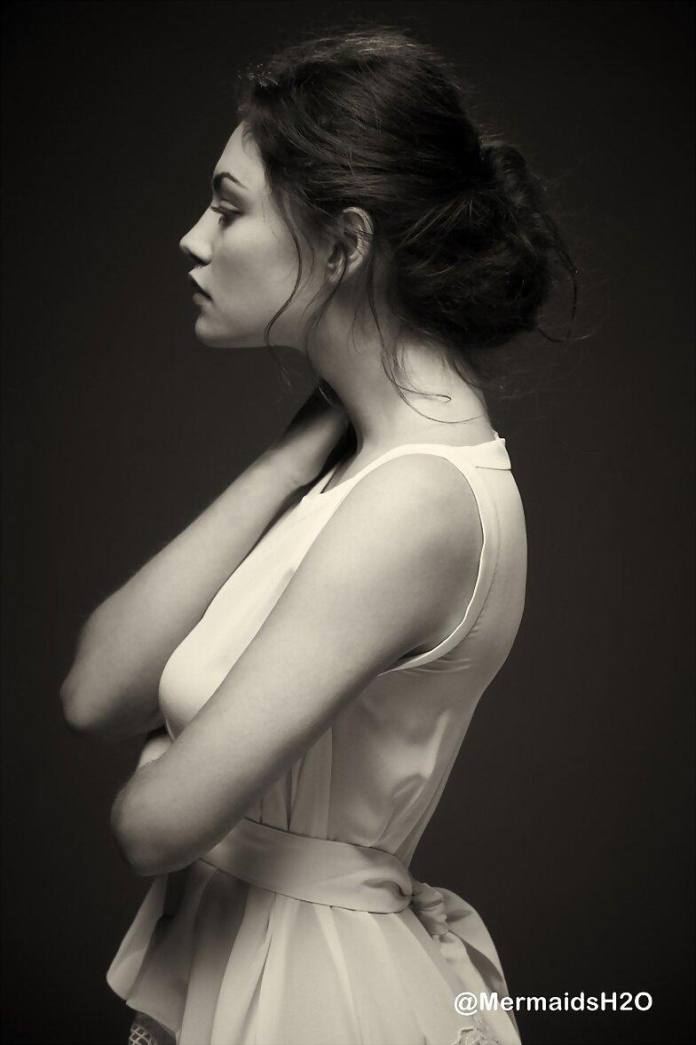 Phoebe Tonkin photoshoot Brian Magallones (2012)