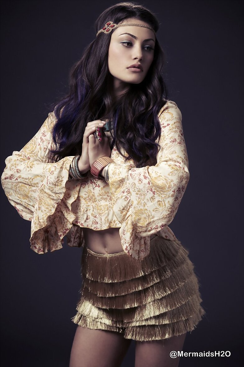 Phoebe Tonkin photoshoot Brian Magallones (2012)
