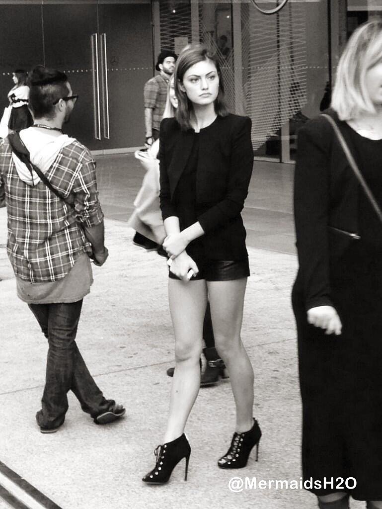 Phoebe Tonkin - Alex Perry @ MBFW Australia 2013