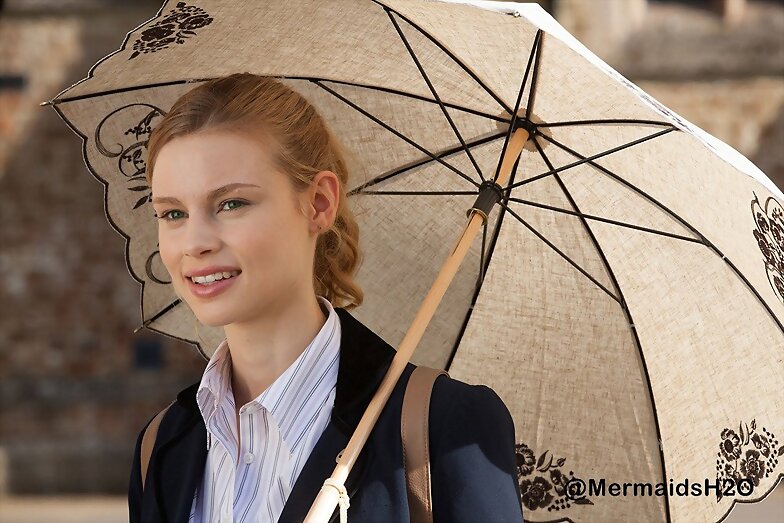 Lucy Fry en la pelicula Vampire Academy