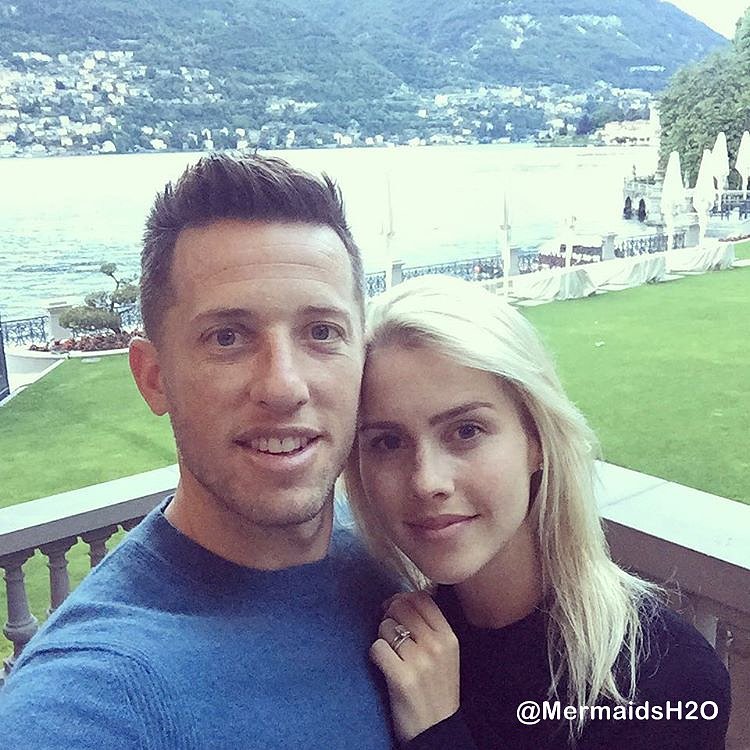 Claire Holt y Matt Kaplan luna de miel en Italy