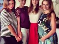 Phoebe Tonkin en el baby shower Teresa Palmer 2013