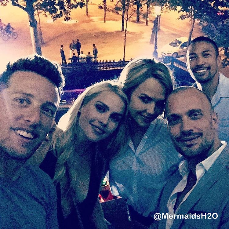 Claire Holt, Matt Kaplan, Arielle Kebbel en Paris