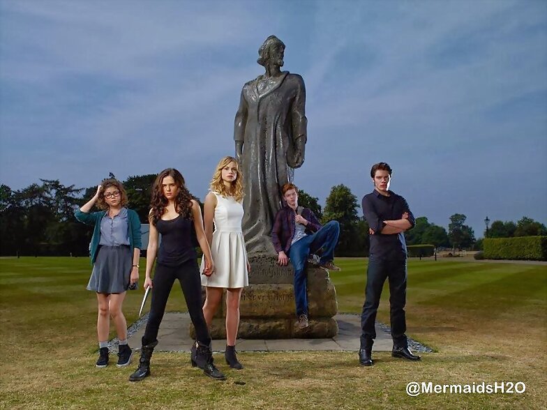 Lucy Fry en la pelicula Vampire Academy