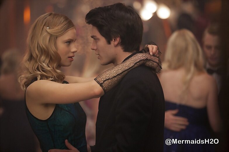 Lucy Fry en la pelicula Vampire Academy