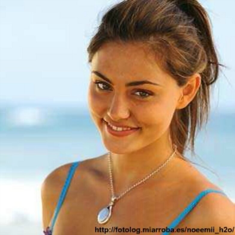 Cleo en la playa