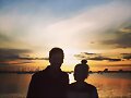Amy Ruffle con su novio Lincoln Younes