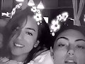 Phoebe Tonkin y Chloe Bennet en Tulum, Mexico 2016