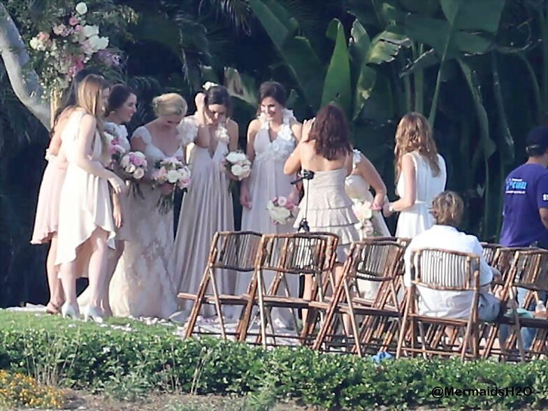 Phoebe Tonkin en la boda de Teresa Palmer | 2013