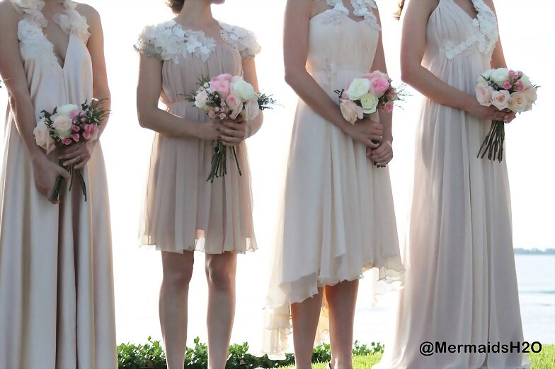 Phoebe Tonkin en la boda de Teresa Palmer | 2013