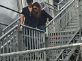 Phoebe Tonkin &amp; Paul W. en concierto de Radiohead