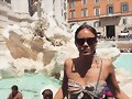 Allie Bertram en Fontana Di Trevi-Roma