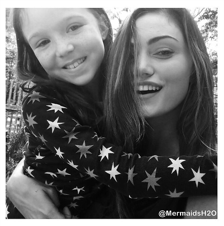 Behind the scenes Phoebe Tonkin en The Originals