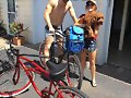 Luke Mitchell &amp; esposa Rebeca Breeds en New Jersey