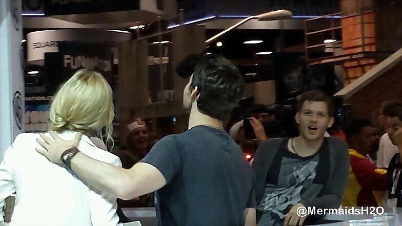Claire Holt - Comic Con 2013 The Originals signing