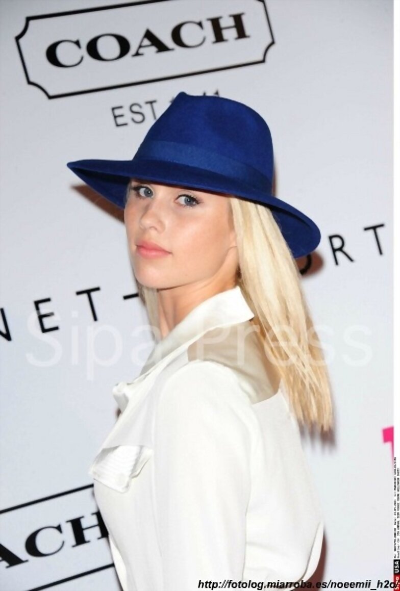 Claire Teen Vogue Young Hollywood Party Sep23,2011