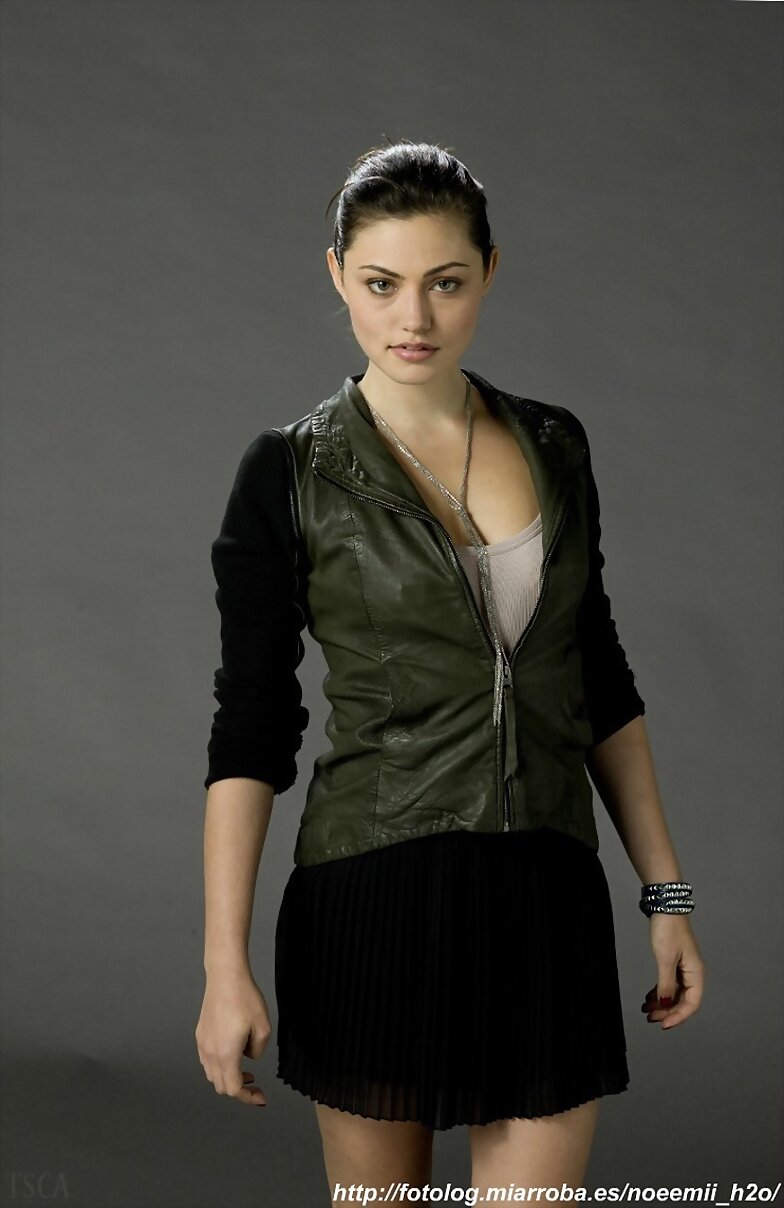 Phoebe Tonkin en The Secret Circle