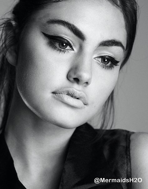 Phoebe Tonkin photo shoot Katie Nolan 2009