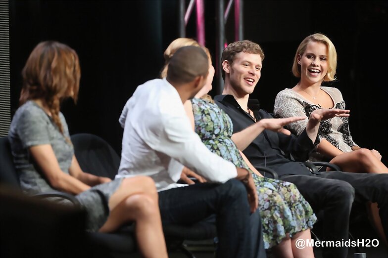 Phoebe Tonkin & Claire Holt - 2013 Summer TCA Tour
