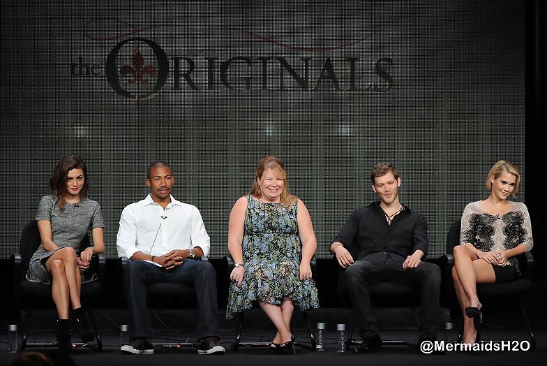 Phoebe Tonkin & Claire Holt - 2013 Summer TCA Tour