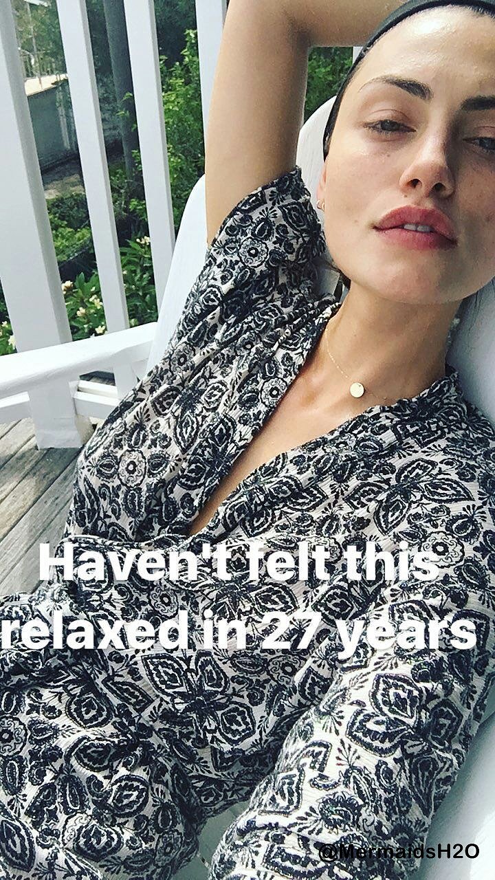 Phoebe Tonkin en Sydney, Australia