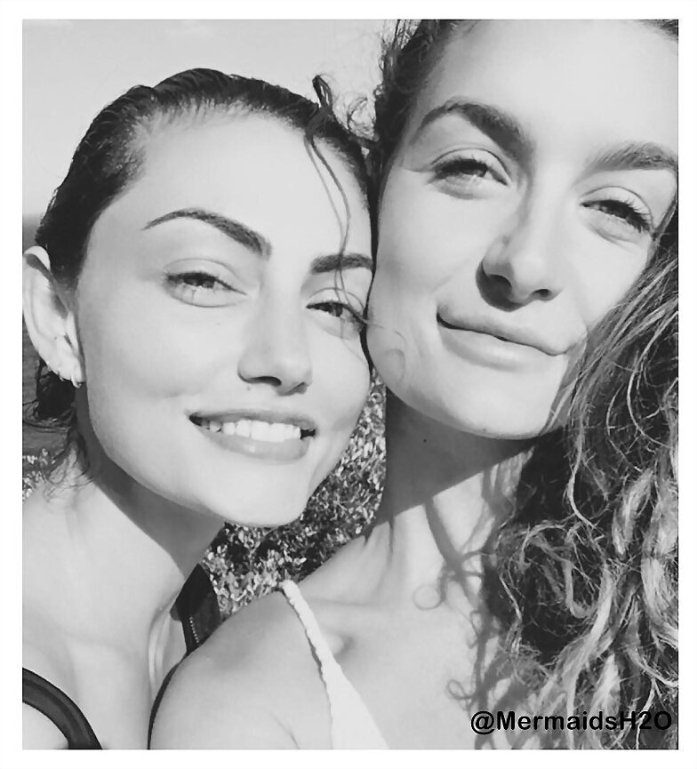 Phoebe Tonkin en Sydney, Australia