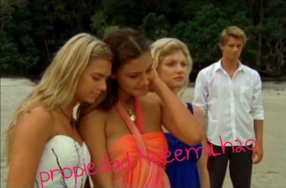 Las chicas en la despedida de Lewis