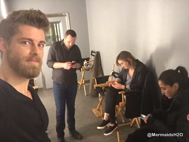 Luke Mitchell y Jaimie Alexander en Blindspot