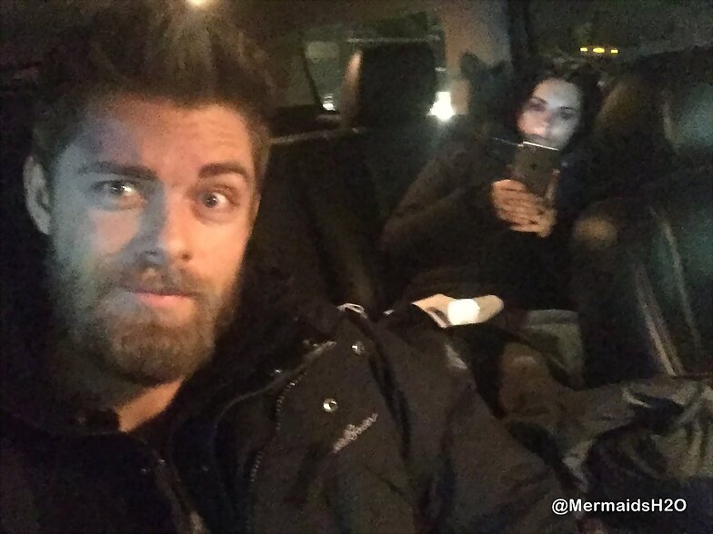 Luke Mitchell y Jaimie Alexander en Blindspot