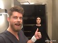 Luke Mitchell y Jaimie Alexander en Blindspot