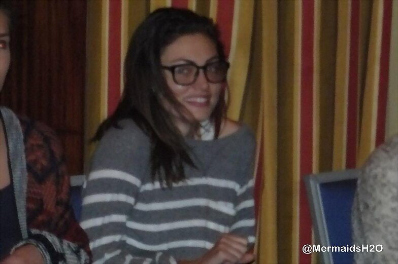Phoebe Tonkin -EyeCon3000 with Paul’s sisters 2013