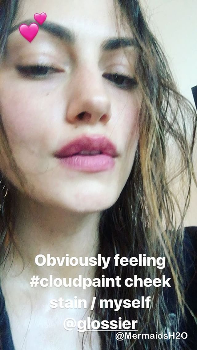 Phoebe Tonkin