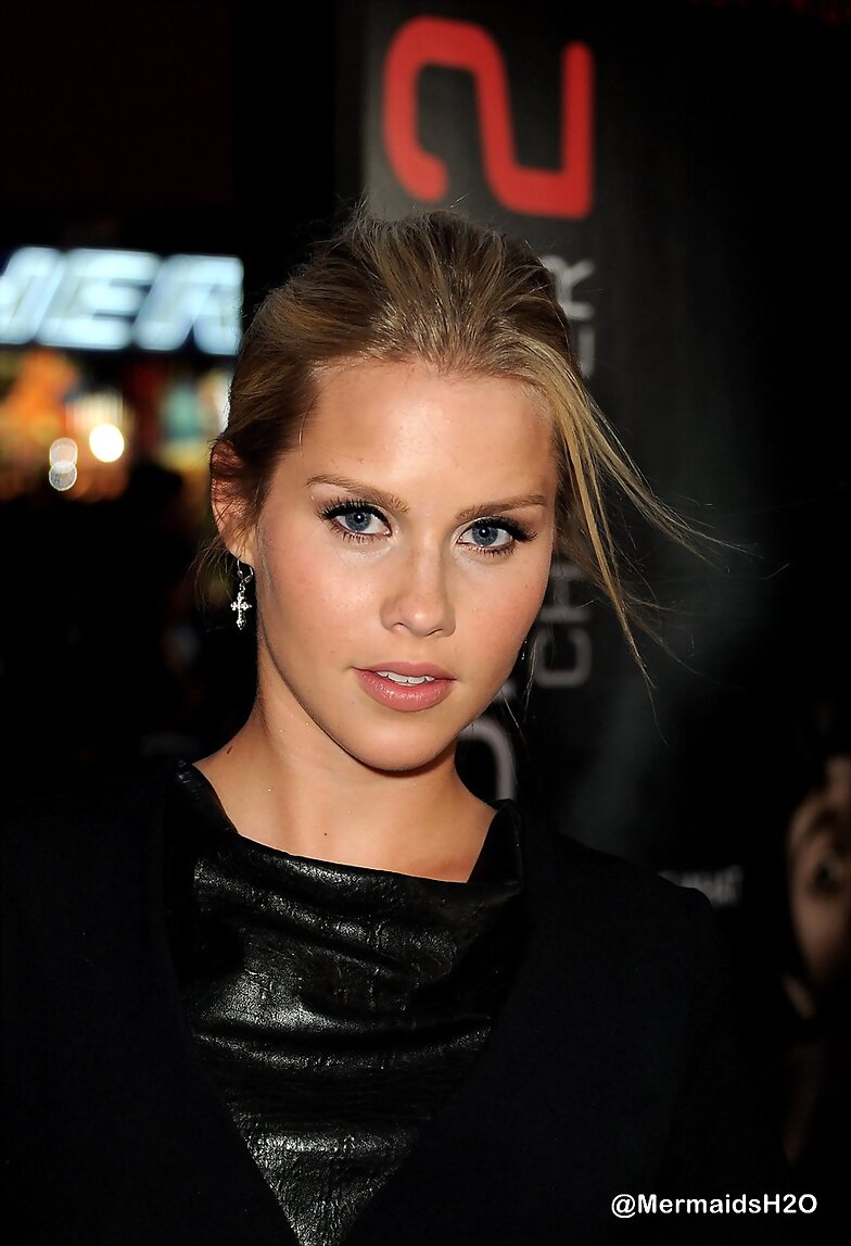 Claire Holt - 'Insidious Chapter 2' Premiere 2013