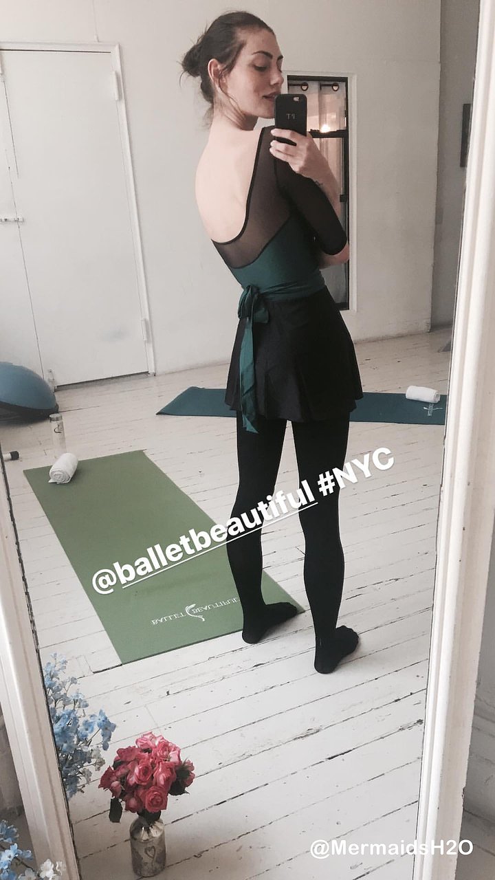 Phoebe Tonkin - Ballet Beautiful NYC 2017