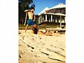 Luke Mitchell &amp; Rebecca Breeds en Las Bahamas 2016