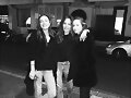 Phoebe Tonkin en Australia