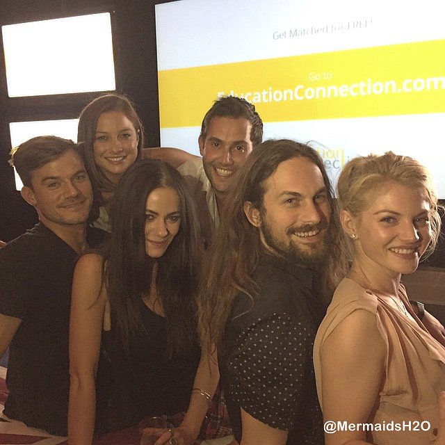 Cariba Heine, Alexandra Park y amigos