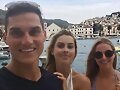 Claire Holt con su hermano y la novia. / June 2017